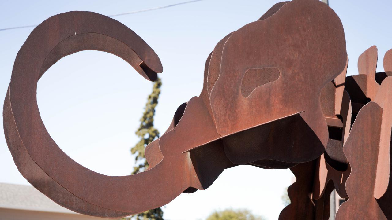 Sculpture_Mammoth